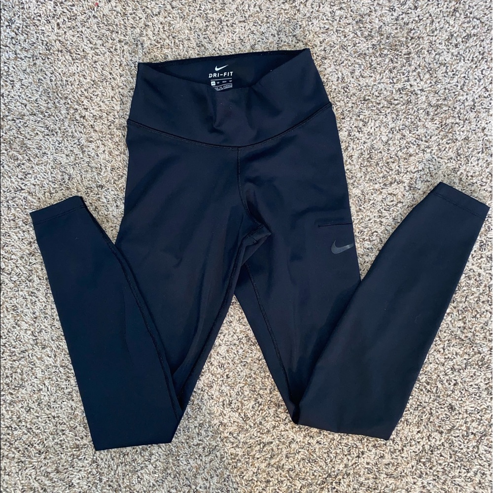 Nike Black Side Pocket Leggings